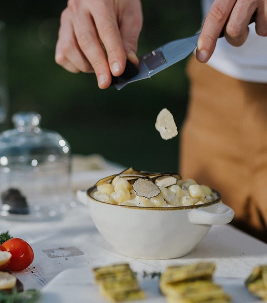 Gnocchi Cacio e Pepe with truffles